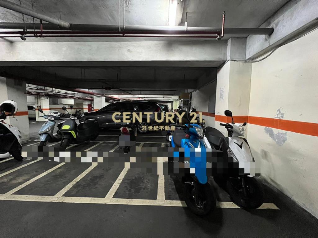 林森國小薔薇廣場電梯三房車