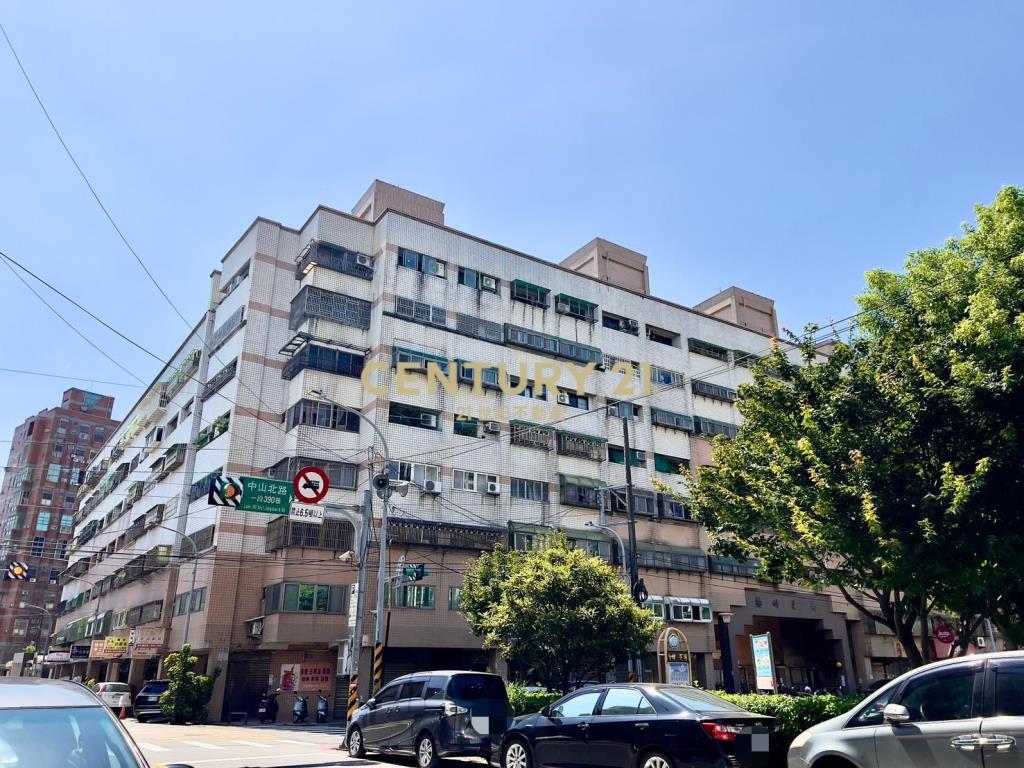 楊明國小電梯三房