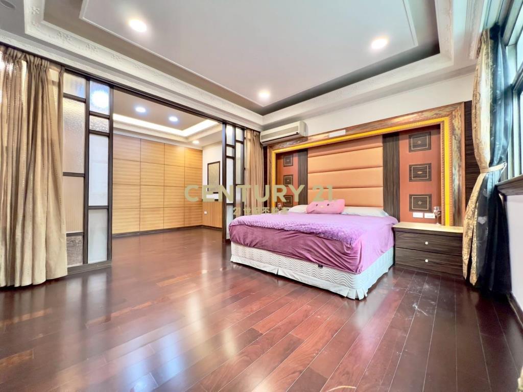 青埔國中雙車位美別墅