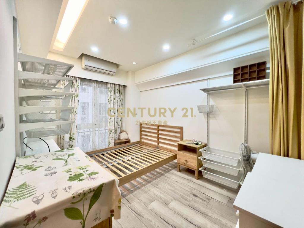 法國之星美兩房車