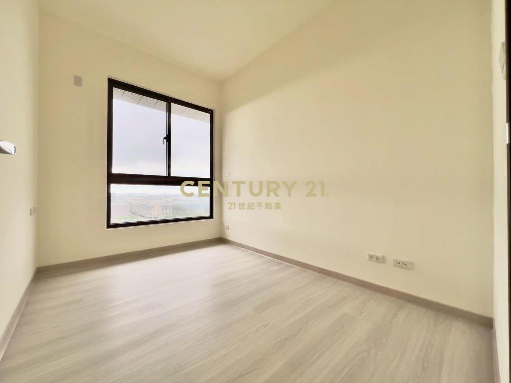 草漯重劃區超大露臺三房車