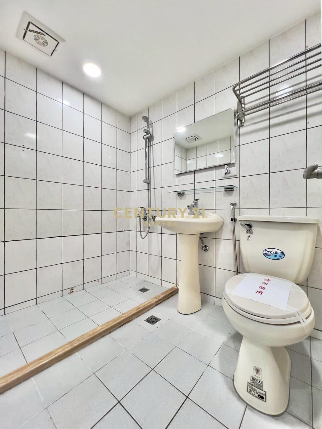 華勛綠地芳庭電梯三房