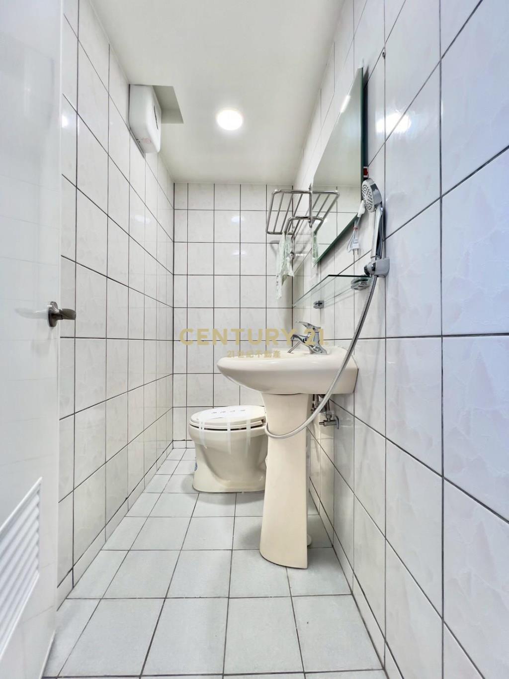 華勛綠地芳庭電梯三房