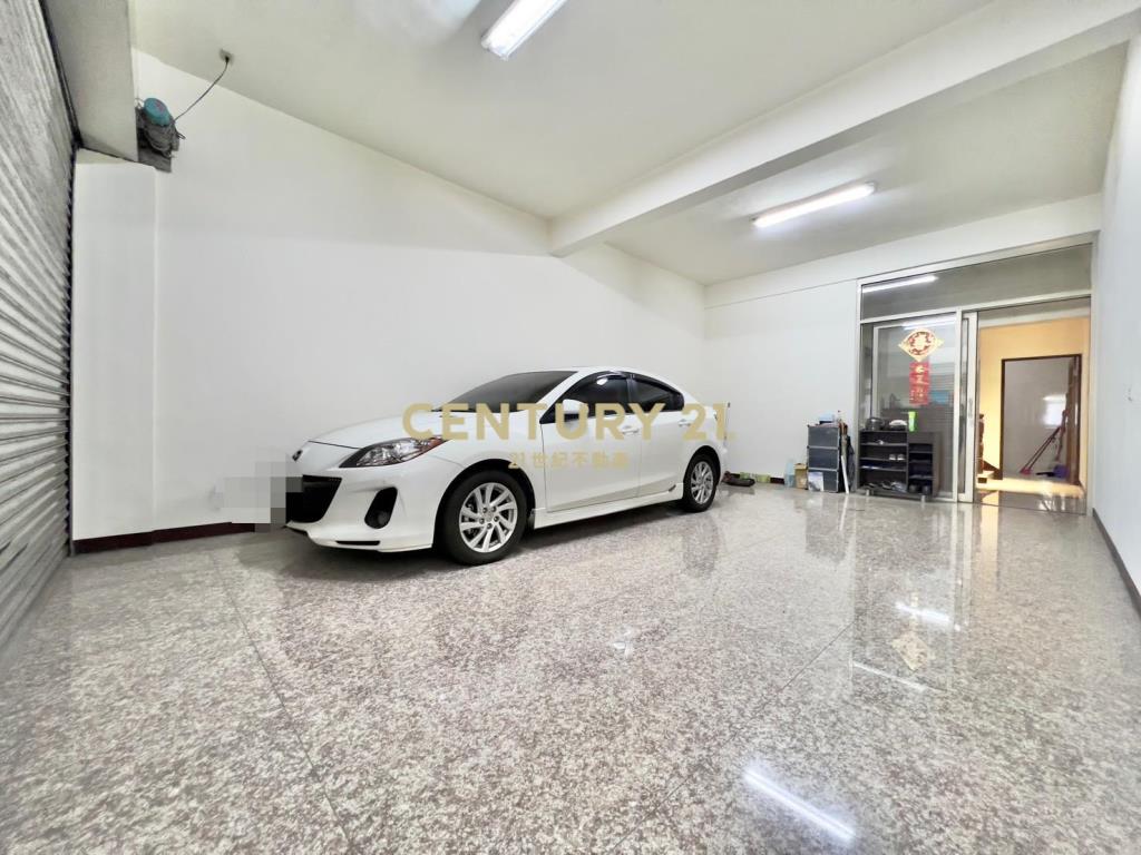 正環南路黃金電梯透店