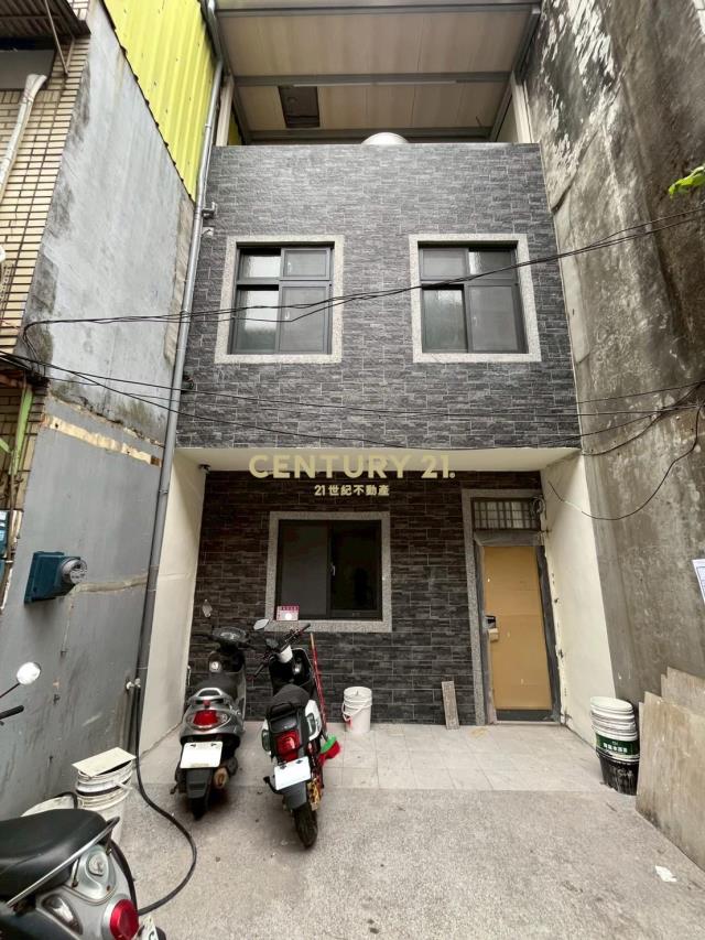 榮民南路全新整理美透天