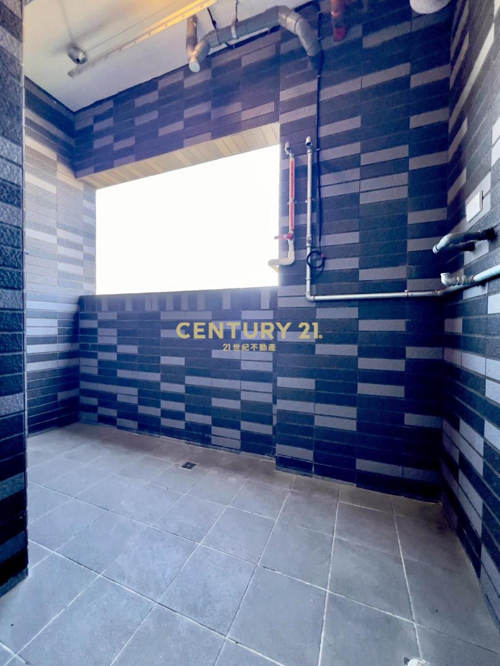 楊梅全新市心朗朗2房車