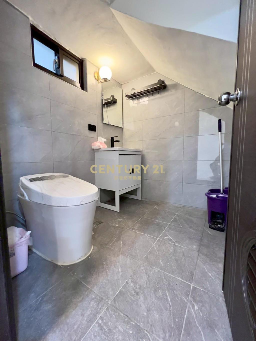 平鎮東安國中整新透天