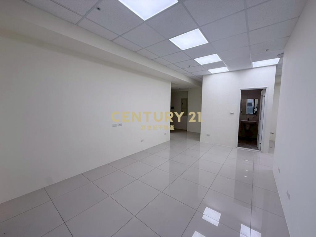 青埔新潤君頤事務所