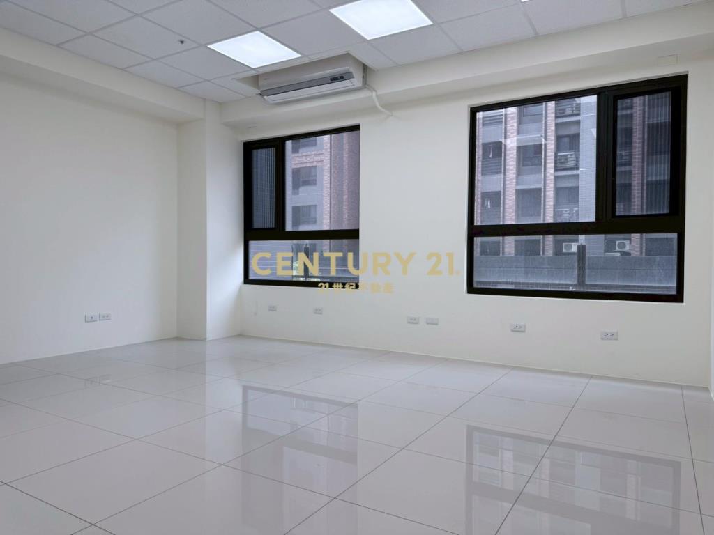 青埔新潤君頤事務所