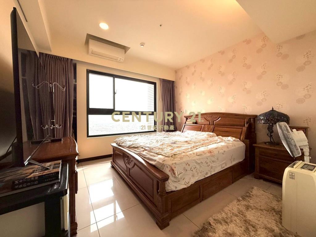 遠雄龍岡景觀四房車