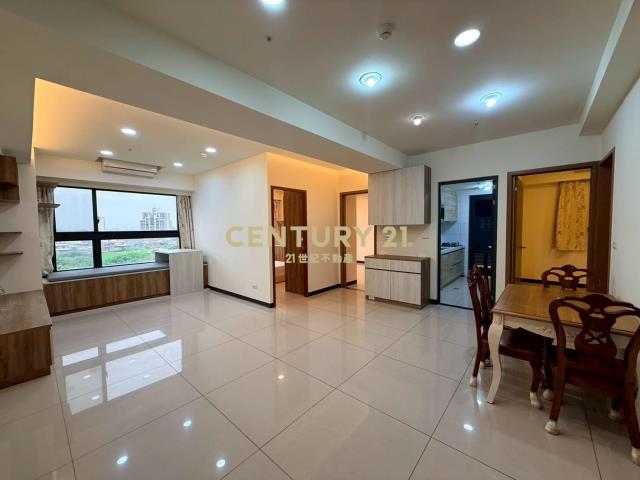 威均天翔景觀露台三房車