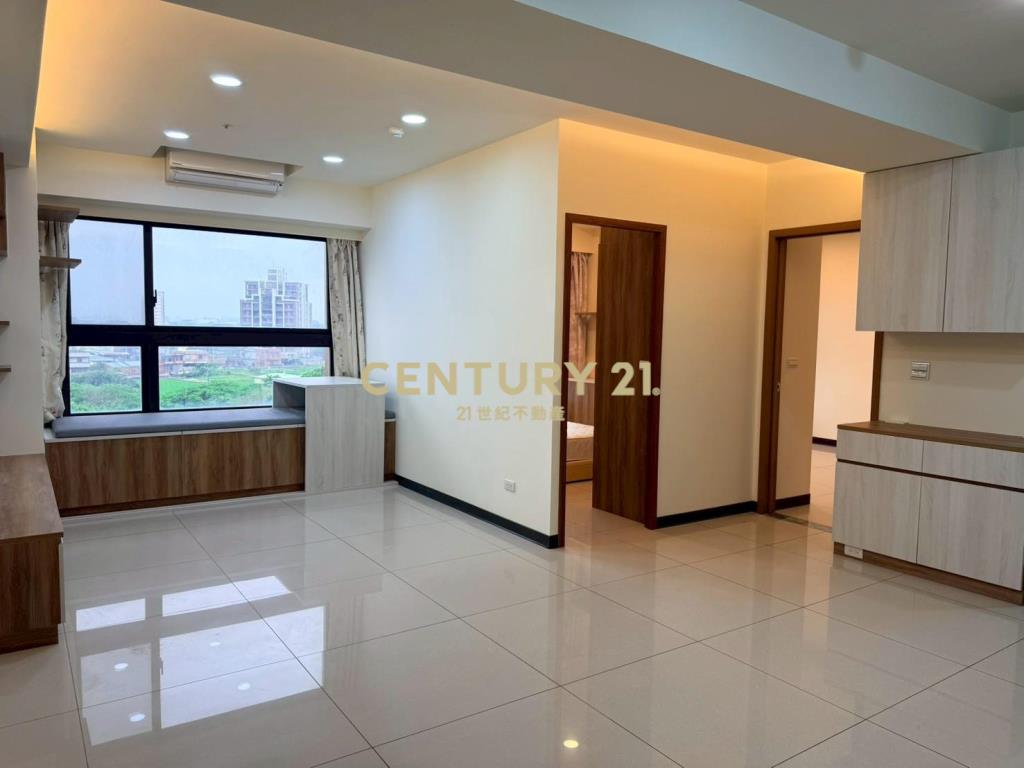 威均天翔景觀露台三房車