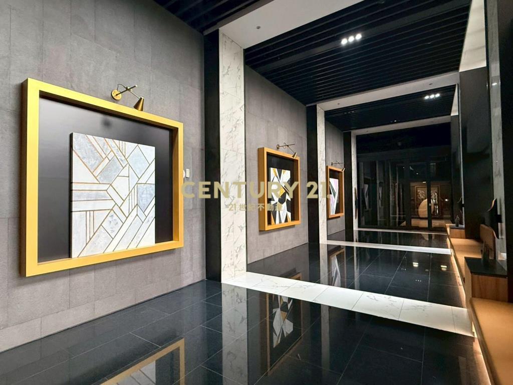 威均天翔景觀露台三房車