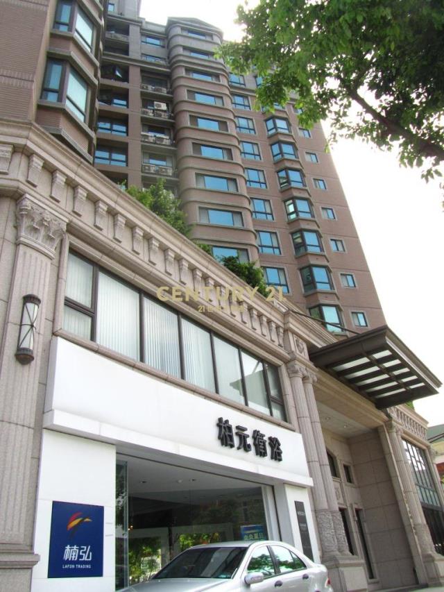 南崁路台茂旁2樓辦公室