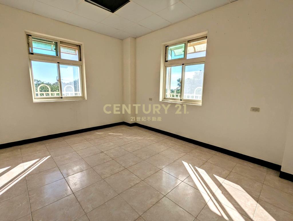 觀音66快速路旁農舍