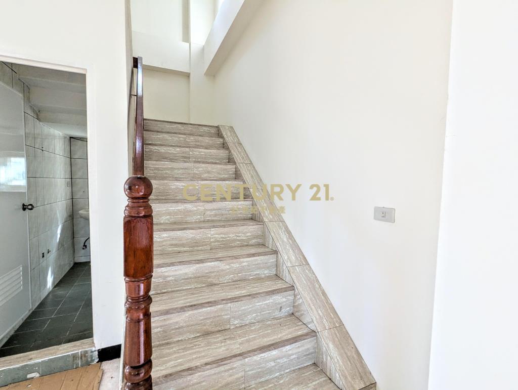 觀音66快速路旁農舍