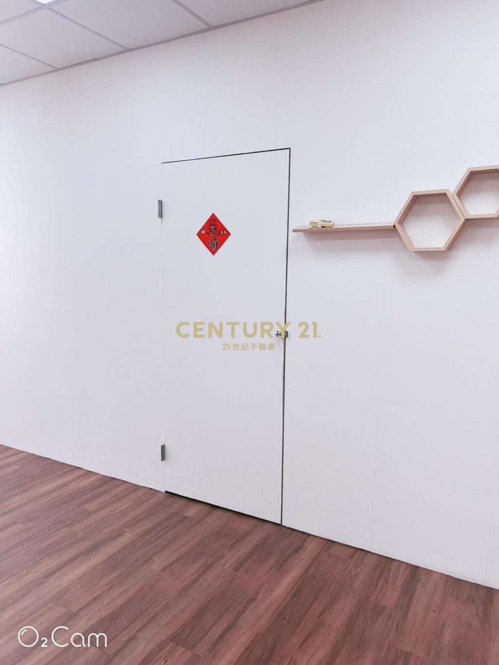 南崁路精華地段店面出租 