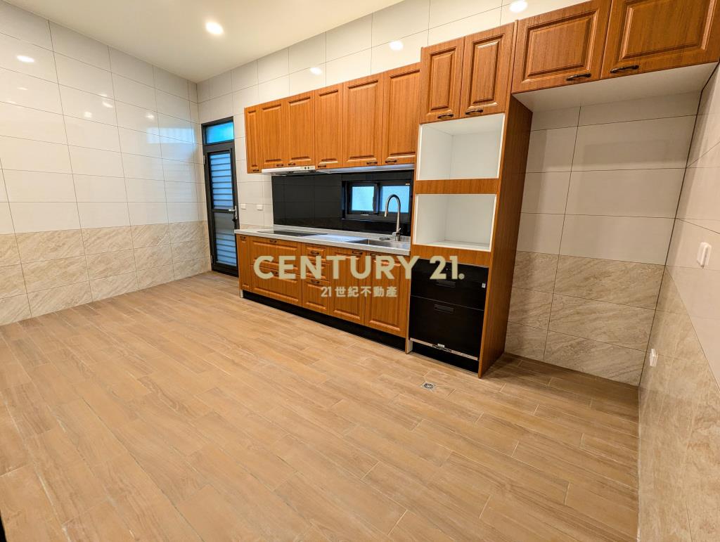 近A20興南站整新透天