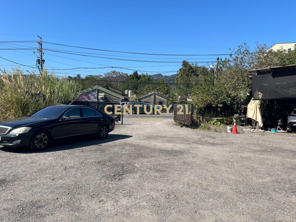 三峽中正路旁農地