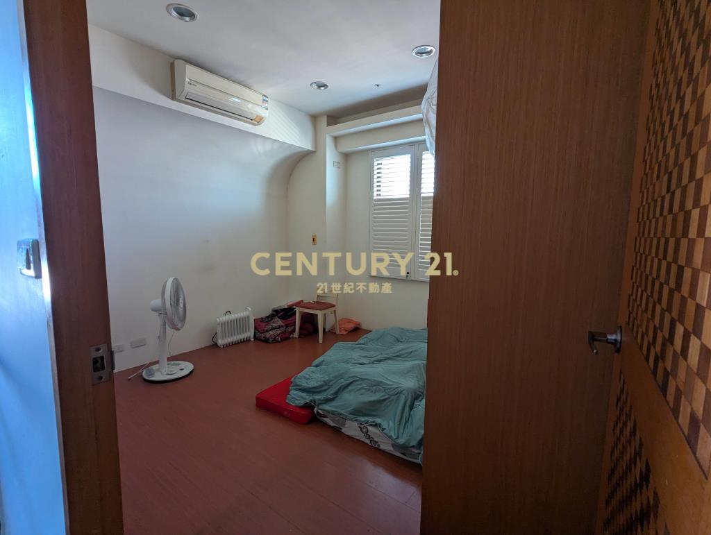 南崁好市多對面2室車 