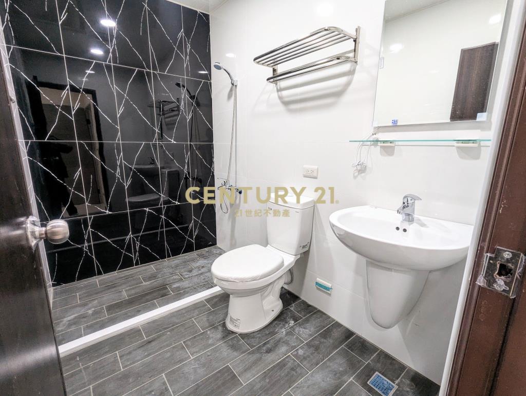 大湳商圈整新透天