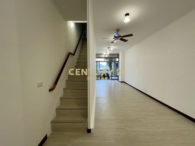 中壢體育園區店面