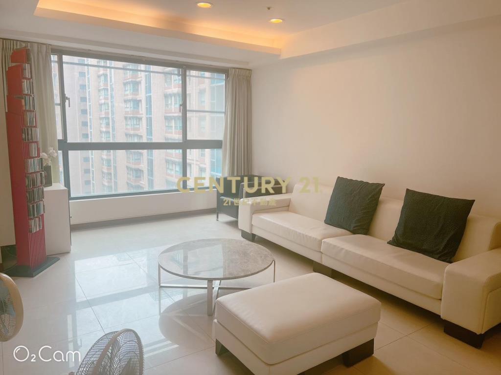 台茂旁水芭蕾精美4改3房車