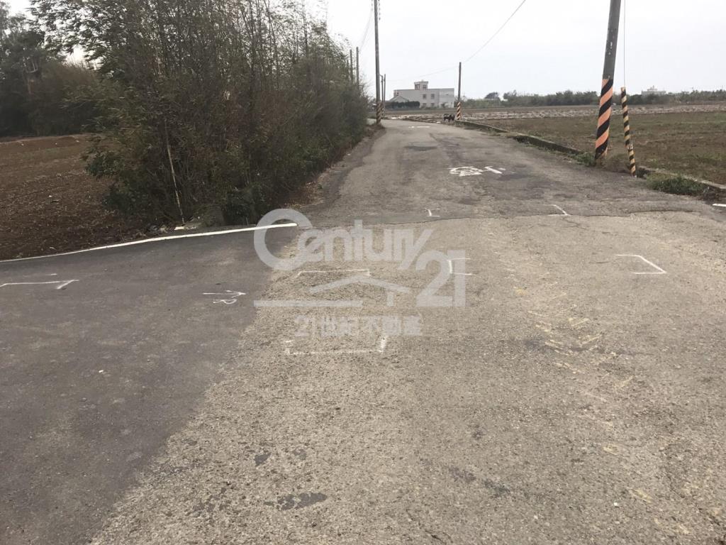 德和路角田1391坪