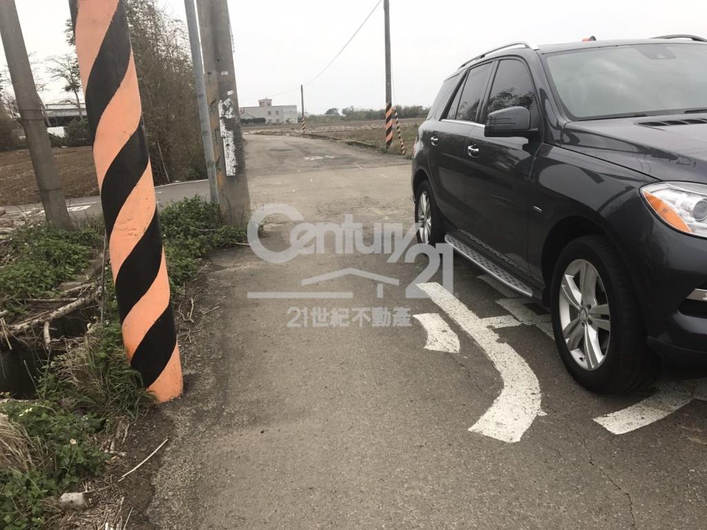 德和路角田1391坪