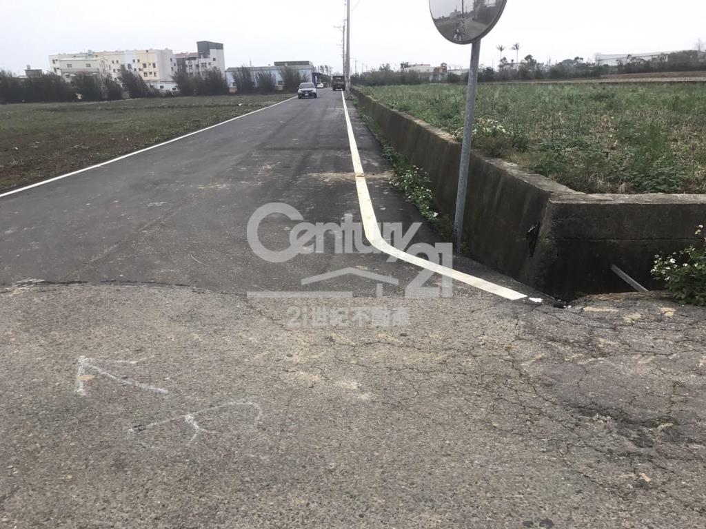 德和路角田1391坪