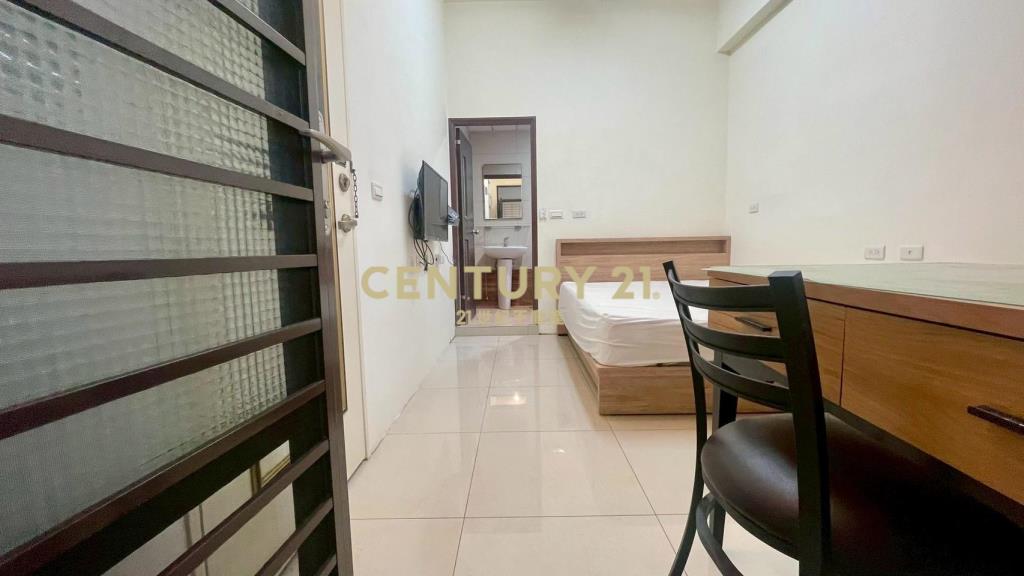 黃金地段商業區店鋪+套房