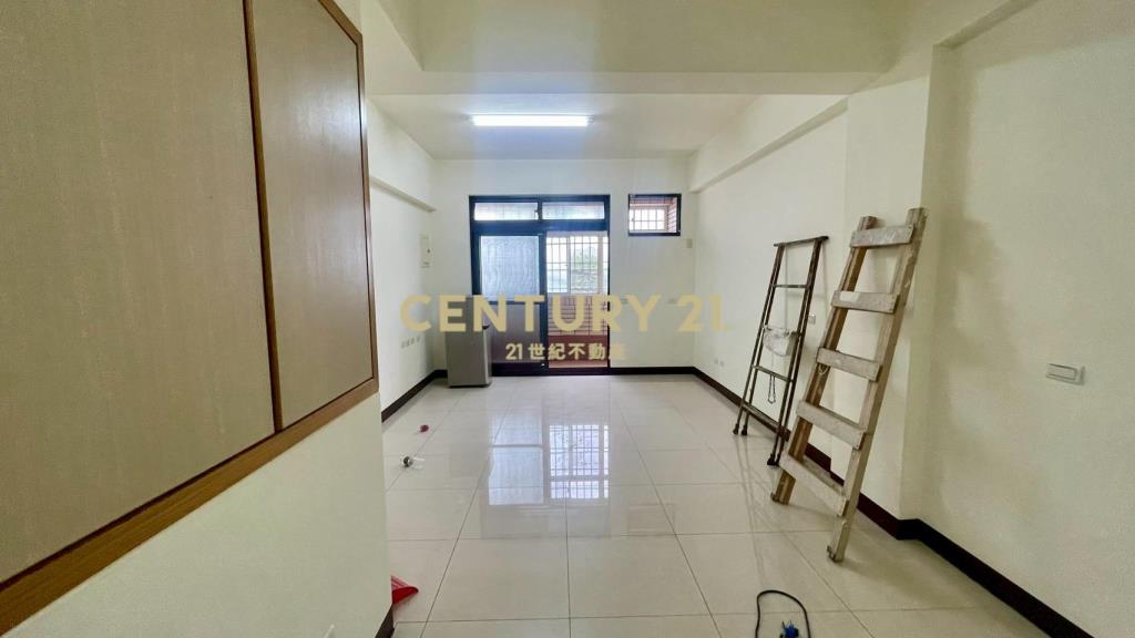 黃金地段商業區店鋪+套房