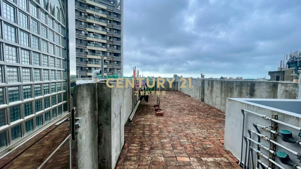 黃金地段商業區店鋪+套房