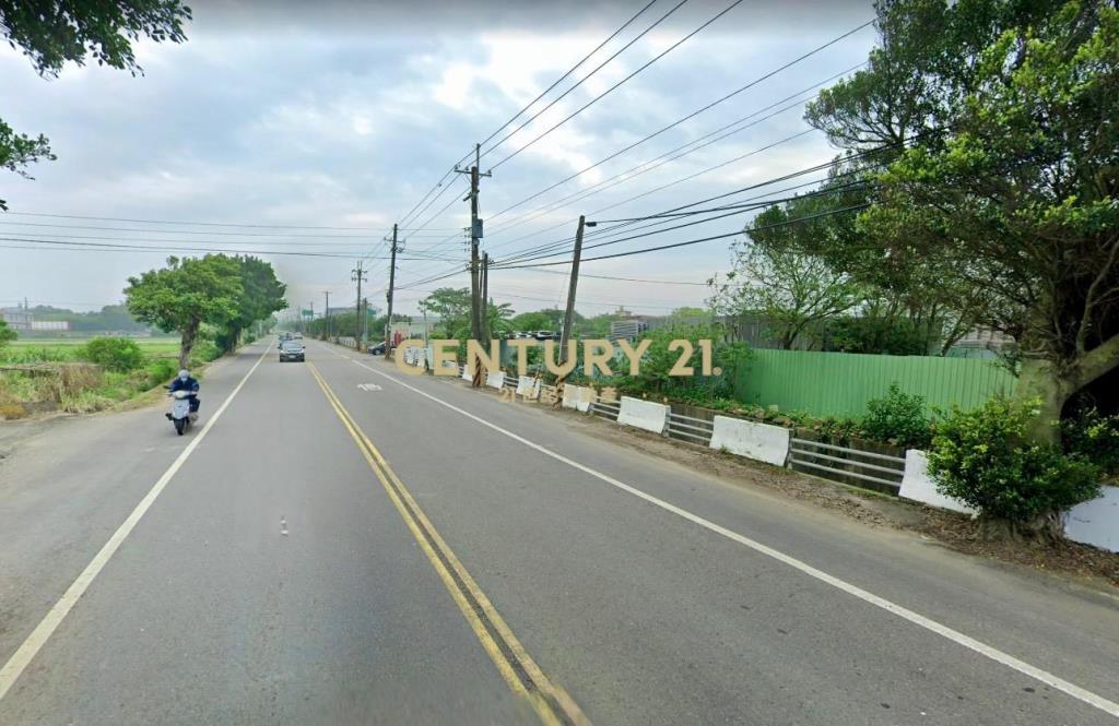 楊湖路大路邊農地830坪