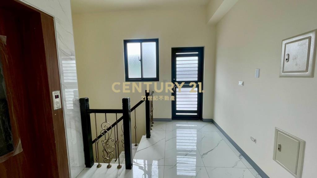 正核資產黃金地段 電梯商住 不動產