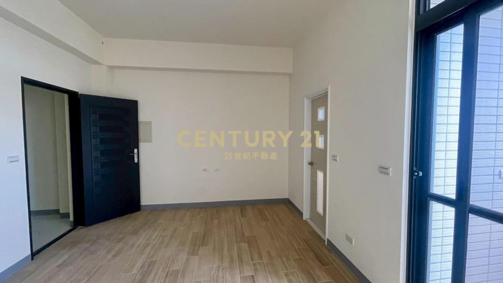 正核資產黃金地段 電梯商住 不動產