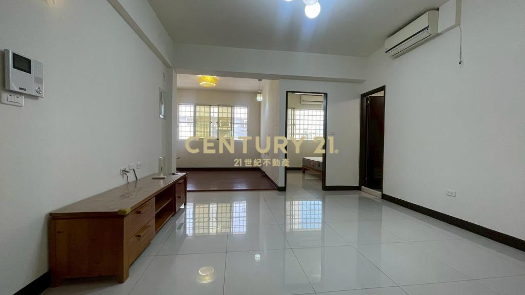 湖口工業園 輕屋齡2+1房 有車位