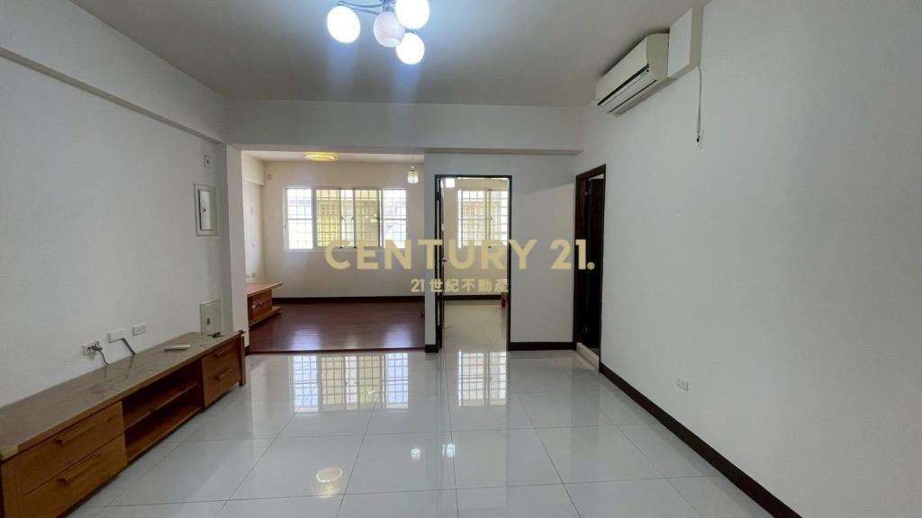 湖口工業園 輕屋齡2+1房 有車位