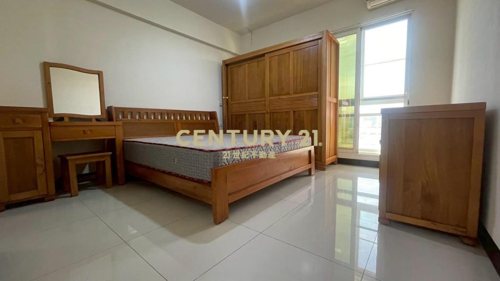 湖口工業園 輕屋齡2+1房 有車位