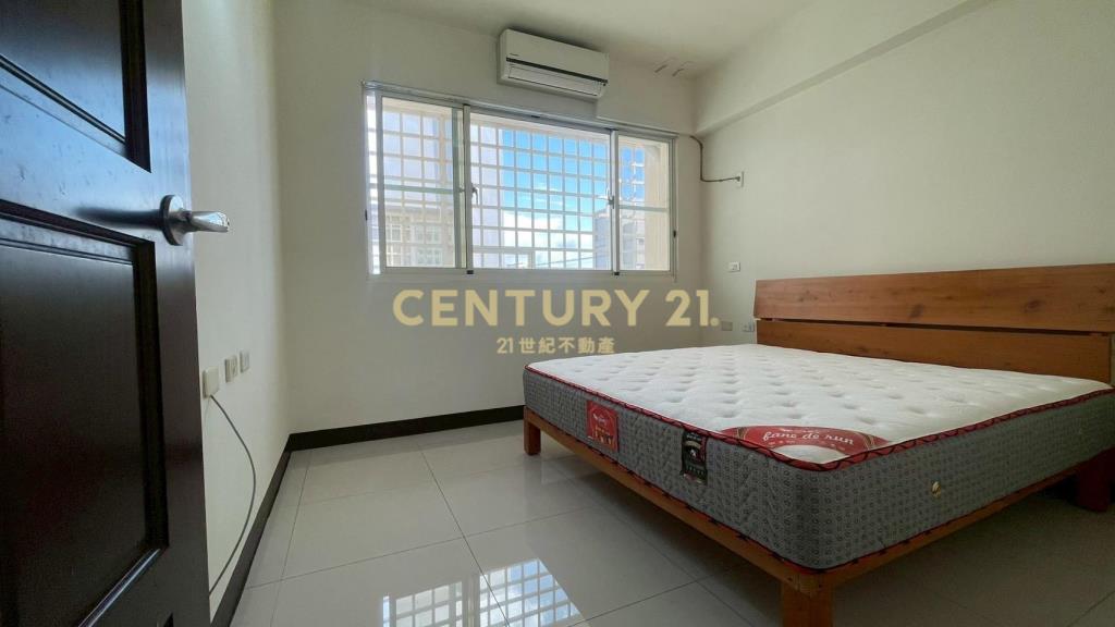 湖口工業園 輕屋齡2+1房 有車位