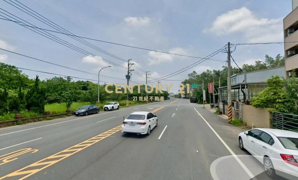 臨路20米 黃金建地250坪-出租