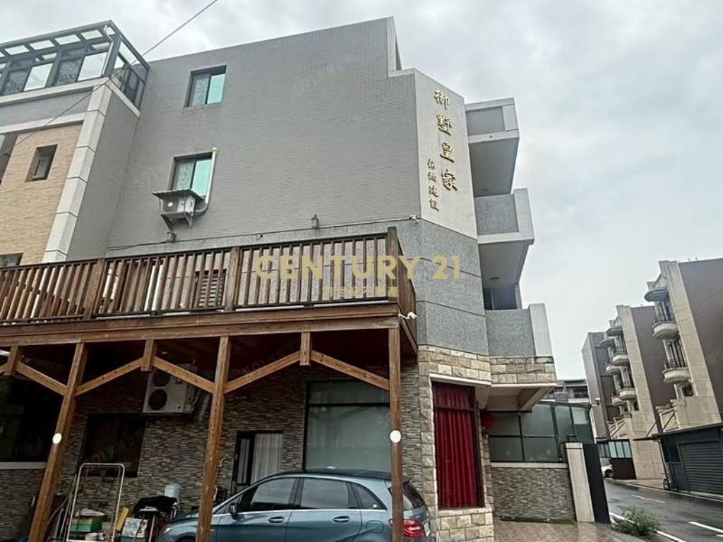 稀有四層樓角地別墅