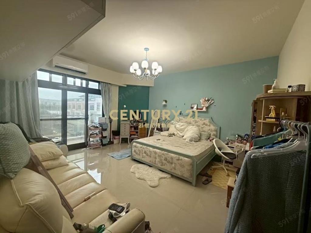 稀有四層樓角地別墅