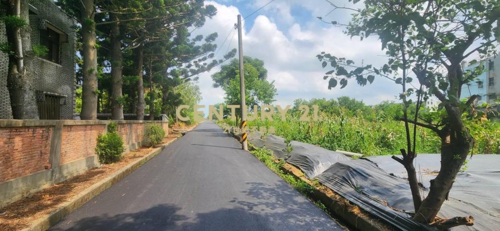 湖口近市區合法優質資材室-轉角地