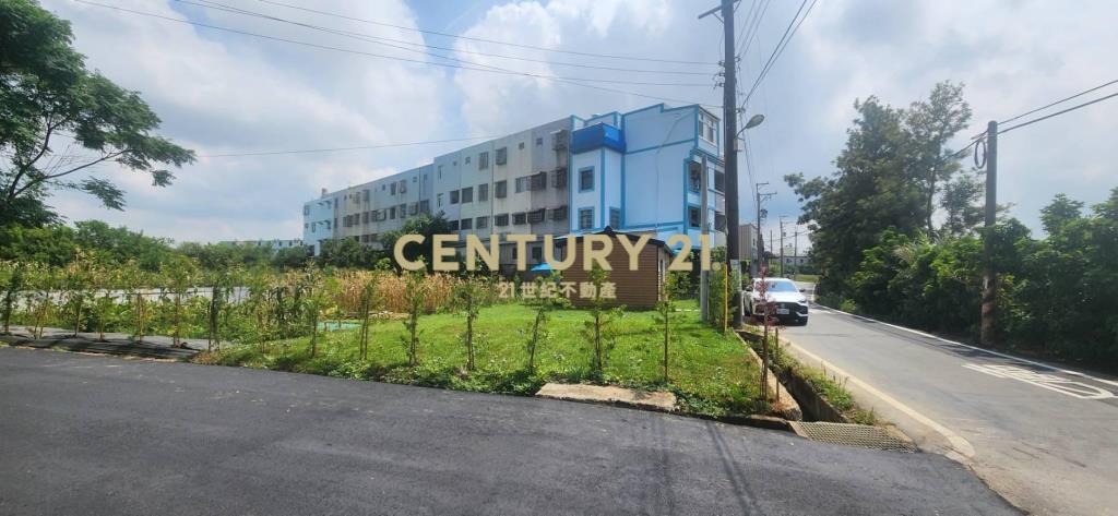 湖口近市區合法優質資材室-轉角地