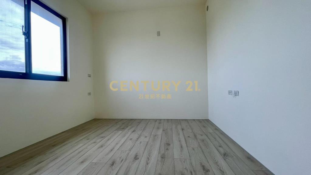 富岡台鐵車站 新成屋