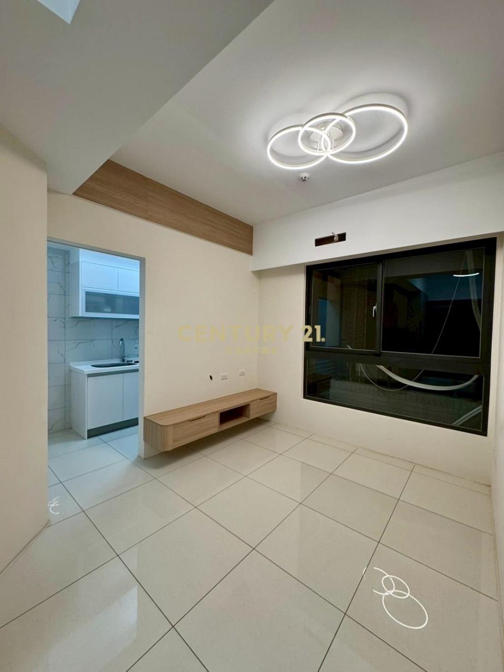 火車站新成屋 車位3房