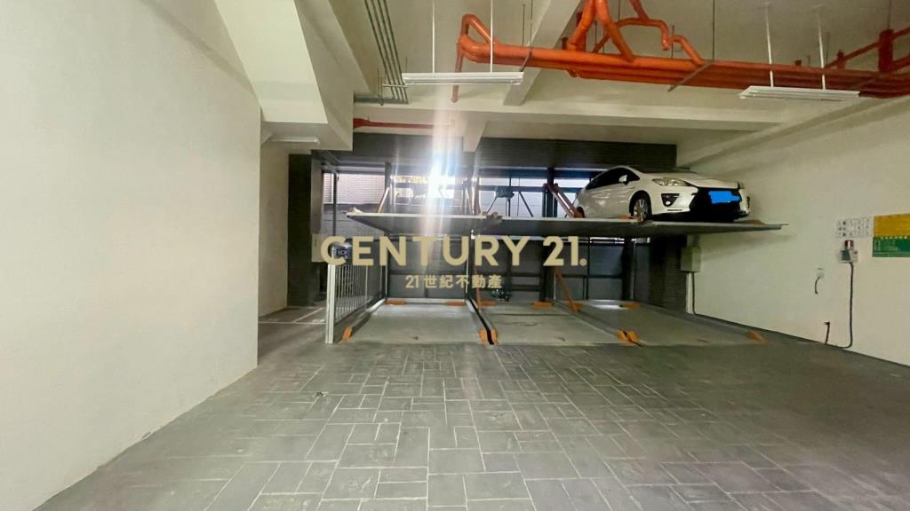 火車站新成屋 車位3房