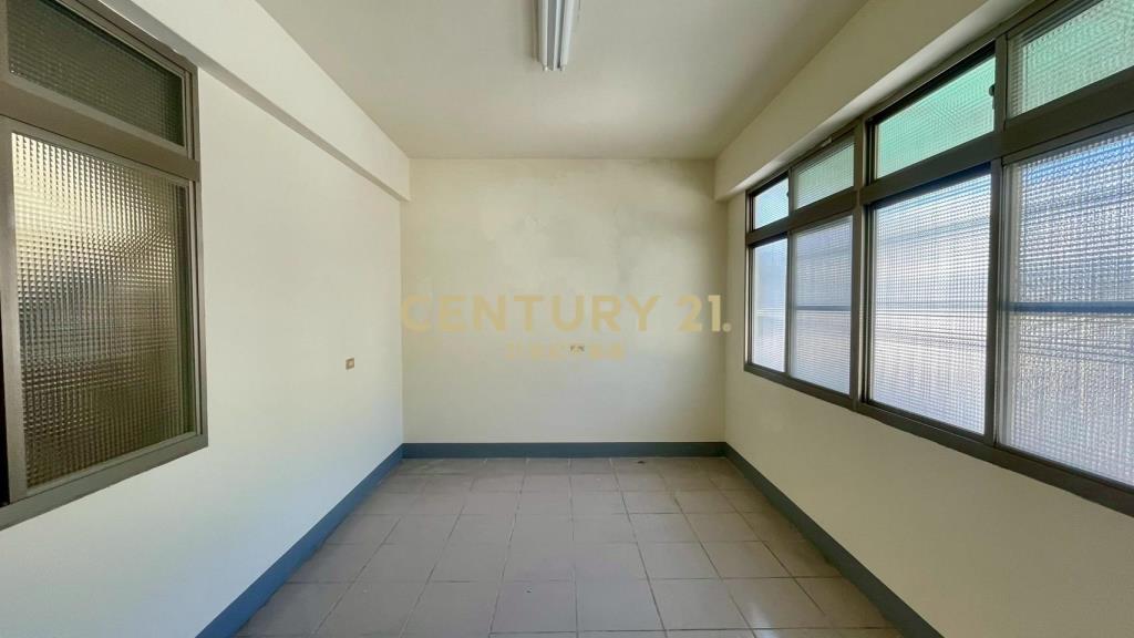 雙路臨街 黃金店面大透天