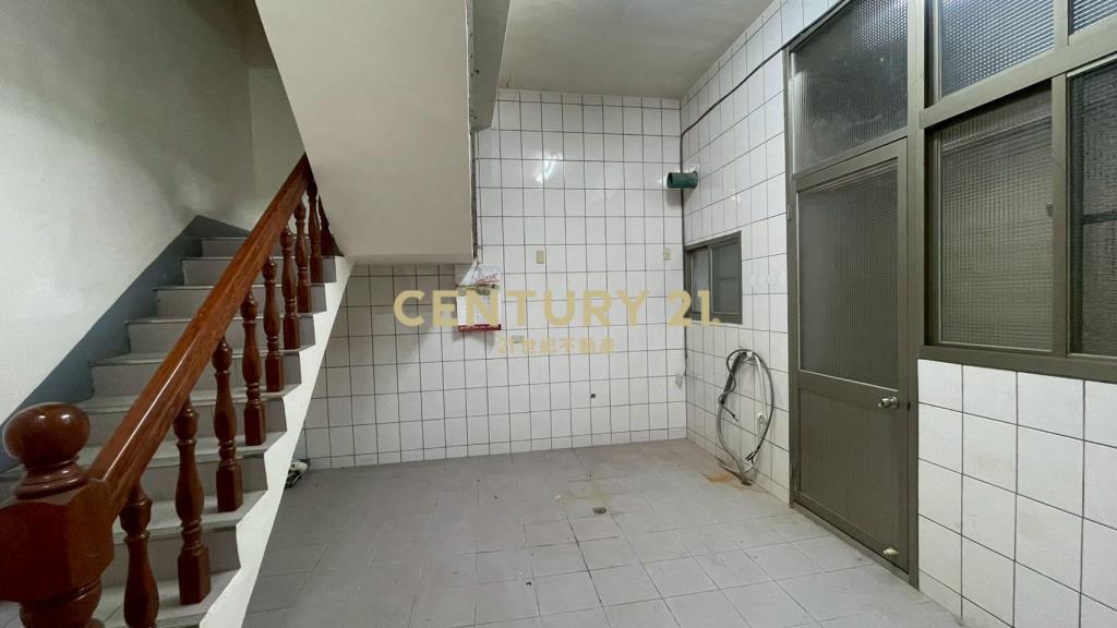 雙路臨街 黃金店面大透天